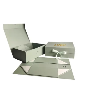 Bekleidungsbox mit Magnetverschluss, faltbare Luxus-Kartonverpackung, umweltfreundlich, nachhaltig, matte Laminierung, Prägung, hochwertig