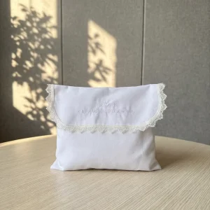 Chuanghua Luxus wiederverwendbare recycelbare bestickte Logo Leinen Baumwollumschläge Schmuck Hochzeits Spitze Bekleidungsverpackung