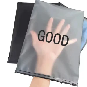 Kledingverpakking op maat milieuvriendelijke T-shirt mat verpakkingstas