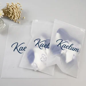 Op maat gemaakte kleding ziplock zak, CPE plastic frosted kledingverpakking, kleding ritszak, op maat gemaakte print logo, kleding ritszak