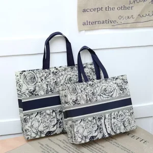 Tas Tote Desainer Fashionable dengan Logo Kustom, Tas Kemasan dari Kain Non-Woven yang Dilapisi Film Ramah Lingkungan