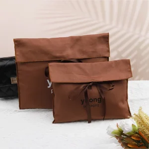 Maßgeschneiderte Logo-gedruckte Baumwoll-Twill-Umschlag Reisetaschen für Kleidung und Schuhe, Staubbeutel, braun, luxuriöse Baumwoll-Umschlag-Geschenkverpackungstasche