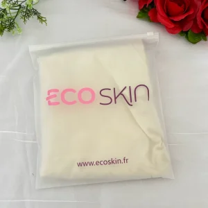 カスタムラグジュアリー衣類袋 透明ポリジッパーロック包装 PE素材の衣類用ジッパー袋 プラスチック袋