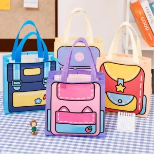 Benutzerdefinierte Muster Schülertasche Süße Cartoon Schreibwaren Geschenkverpackung Nicht-Gewebte Einkaufstaschen für Kinderpartys