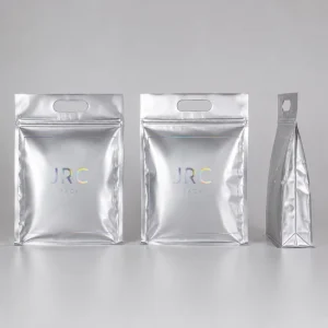 Aangepaste Bedrukte Logo Kledingverpakking Waterdichte Herbruikbare Geïllumineerde Folie Matte Metallic Ziplock Zak met Handvatgaten