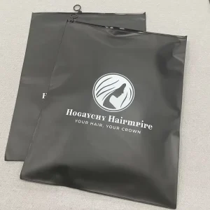 Individuell bedruckte Verpackungstasche für Kleidung, schwarze, langlebige Ziplock-Reißverschlusstasche, PVC-Ring für Jeans, T-Shirts, Hoodies