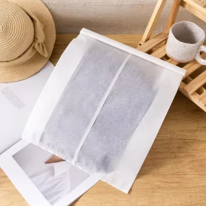 Umweltfreundliche Baumwollpapier-Garment-Packtaschen, feuchtigkeitsbeständige Kleidung, Versandtaschen mit Eisen-Drahtverschluss