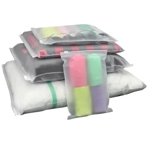 Verpackungsbeutel für Bekleidung Bedruckte Kleidung T-Shirt Verpackungsbeutel mit individuellem Logo Frosted Reißverschlusstaschen mit Logo