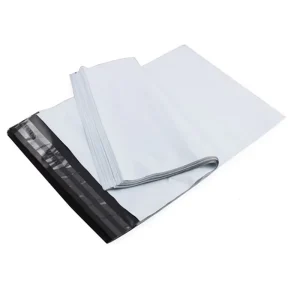 Пластиковые почтовые пакеты белого цвета 35*45 см