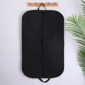 ถุงเสื้อผ้าแบบ Eco Friendly ขนาด 60*100 ซม. พร้อมโลโก้ที่กำหนดเอง แบบพับได้ ปกกันฝุ่นจากวัสดุไม่ทอ