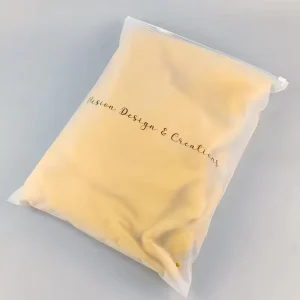 Individuelle Verpackungsbeutel für Bekleidung Wasserdichte Matte Verpackungstasche für Bekleidungs-Polybeutel mit Logo-Druck