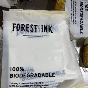 Sac d'emballage en plastique noir mat recyclé biodégradable imprimé personnalisé avec fermeture éclair pour vêtements