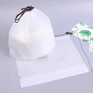 衣類、化粧品、靴用のカスタム再封可能なフロストドローストリングバッグ
