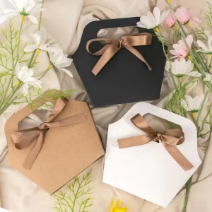 Bolsa de regalo de papel personalizable con impresión de logo para embalaje de regalos al por menor