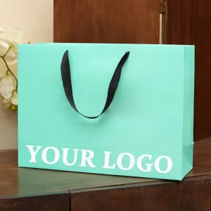 Individuell gestaltete, personalisierte Verpackungen, maßgeschneiderte Kraft-Geschenk-Papiertaschen mit Ihrem eigenen Logo