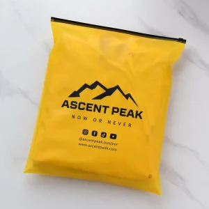 Frosted Reißverschluss-Modeverpackungsbeutel mit goldfarbener Logo-Heißprägung für luxuriöse Boutique-Verpackung, niedrige MOQ-Versorgung