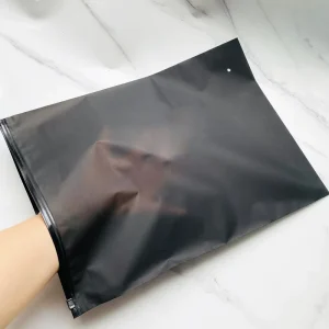 Hoogwaardige Op maat gemaakte Biologisch Afbreekbare Zwarte Matte Frosted Zip Seal Ziplock Plastic Verpakkingszakken voor Kleding