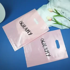 Новый virgin HDPE LDPE индивидуальный логотип, напечатанный вырубной пакет, пластиковая сумка с ручками для упаковки юбок