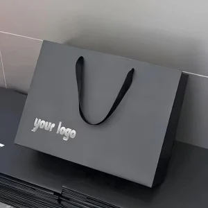 Sacs cadeaux imprimés avec logo personnalisé en gros, emballage de boutique, sacs en papier écologiques