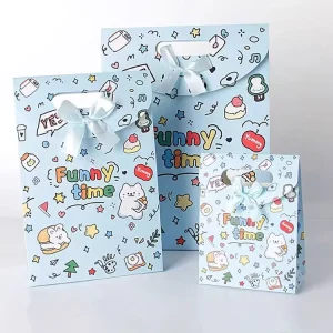 Sacs en papier laminé de luxe personnalisés blancs pour boîtes à bijoux, sacs d'expédition en papier aluminium pour vêtements