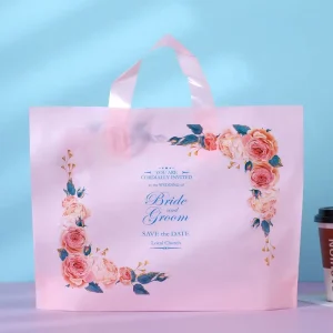 Borse in plastica per abbigliamento con logo stampato personalizzato, sacchetti di confezionamento per abbigliamento colorati con manici